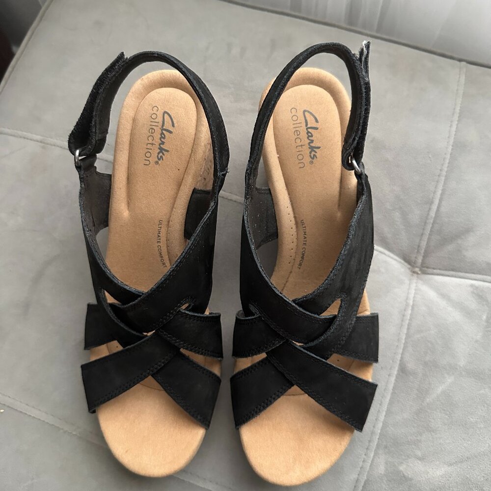 Clarks Gizelle Black Sandal